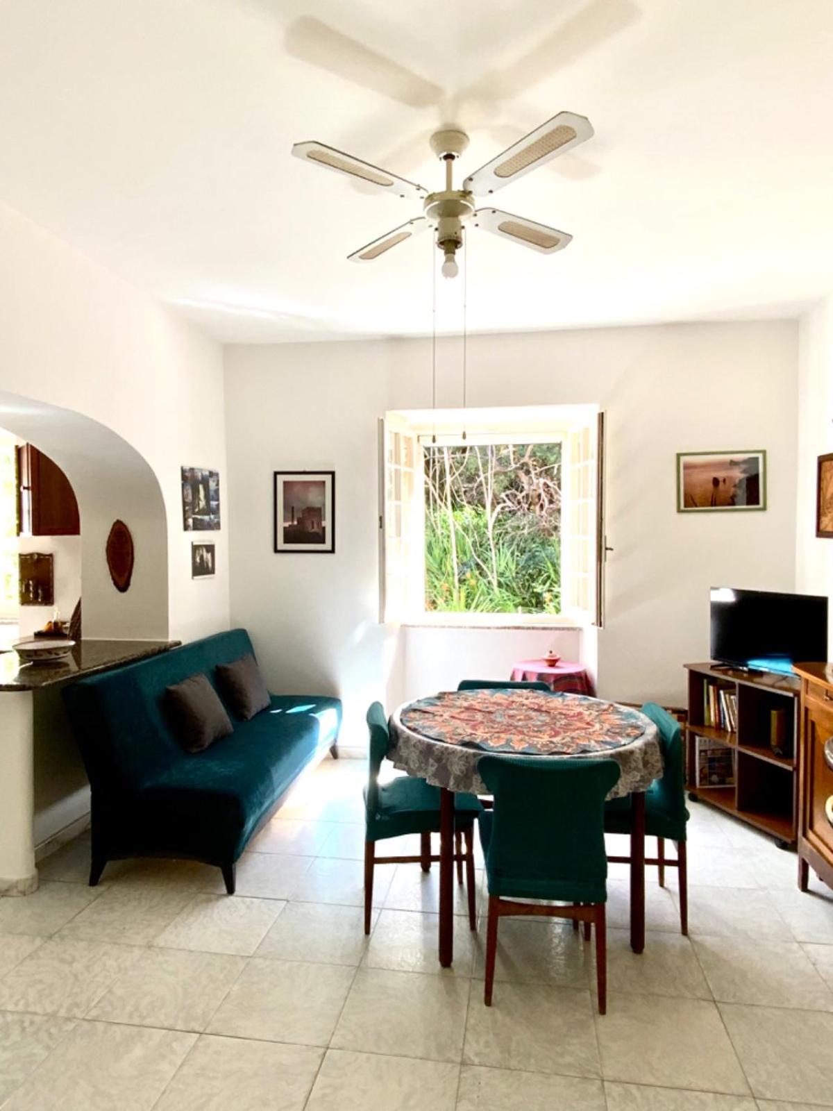 Aragonite Azzurra Casa Vacanza Gonnesa Luaran gambar